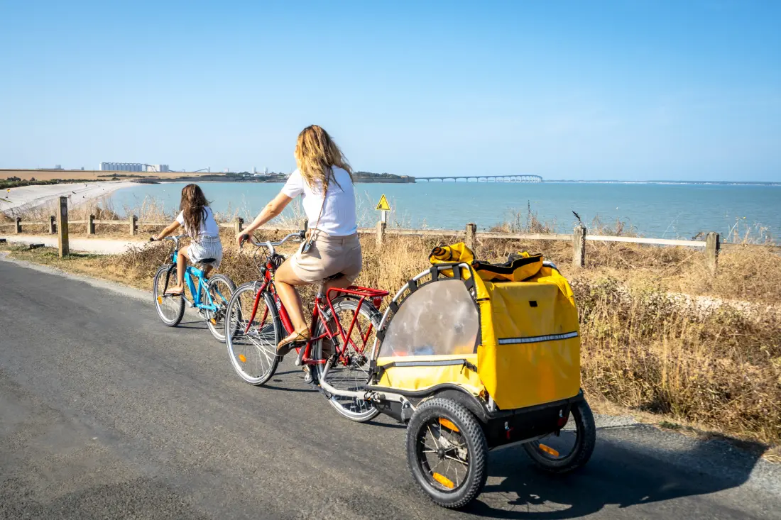 Camping Paradis Au Port de l'Houmeau 4 étoiles★★★★