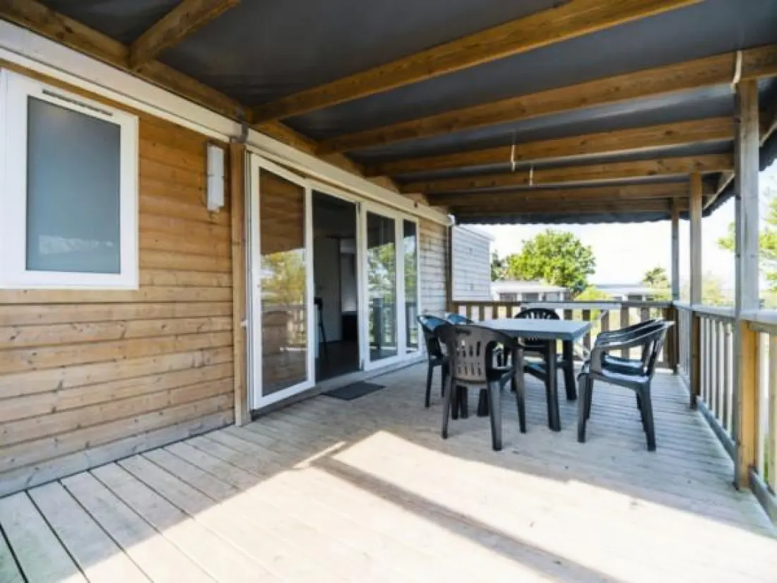 Camping Paradis Au Port de l'Houmeau 4 étoiles★★★★