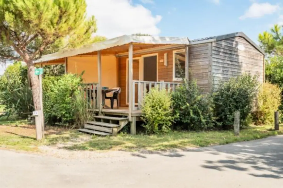 Camping Paradis Au Port de l'Houmeau 4 étoiles★★★★