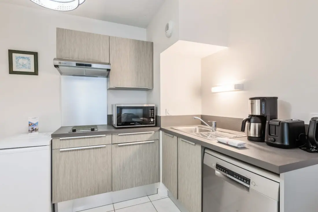 Appartement Au Calma Avec Terrasse.