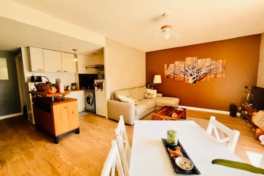 Appartement Avec Terrasse Et Piscine