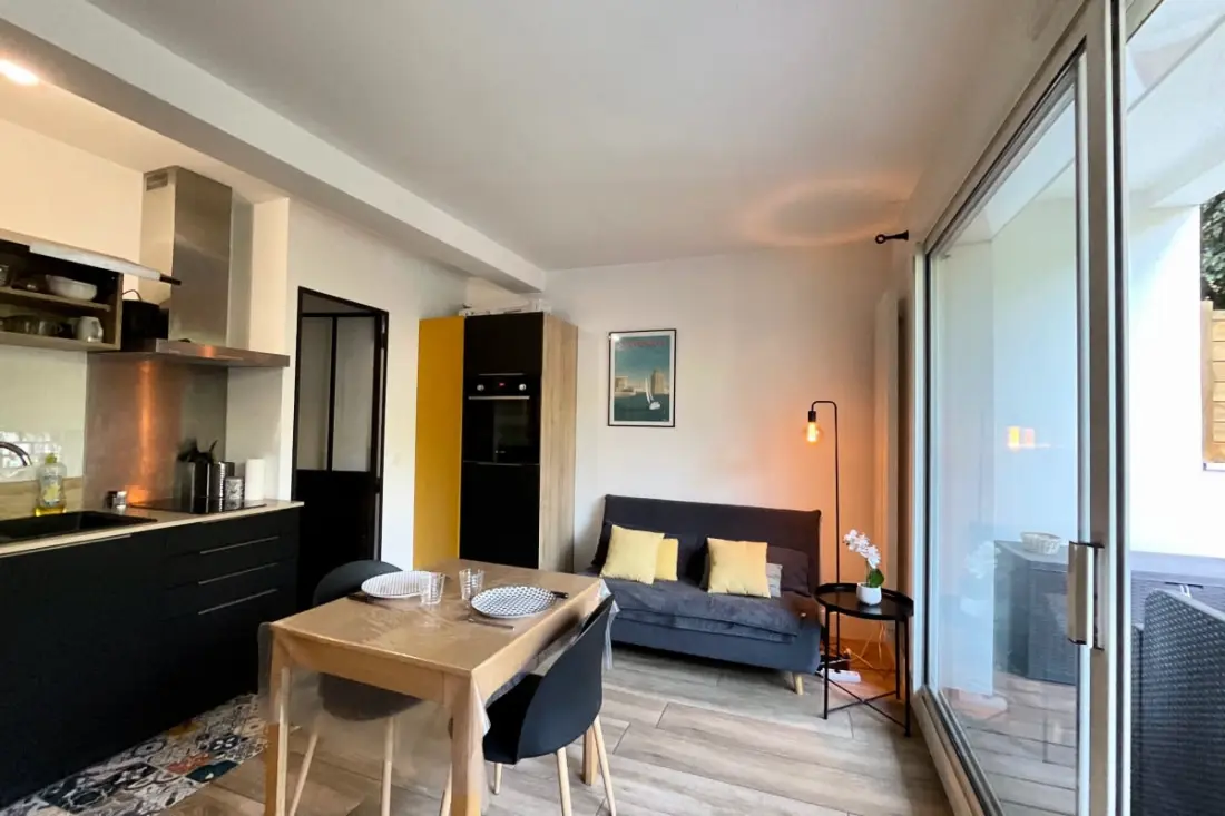 Appartement Avec Jardin Chaleureux Et Raffiné