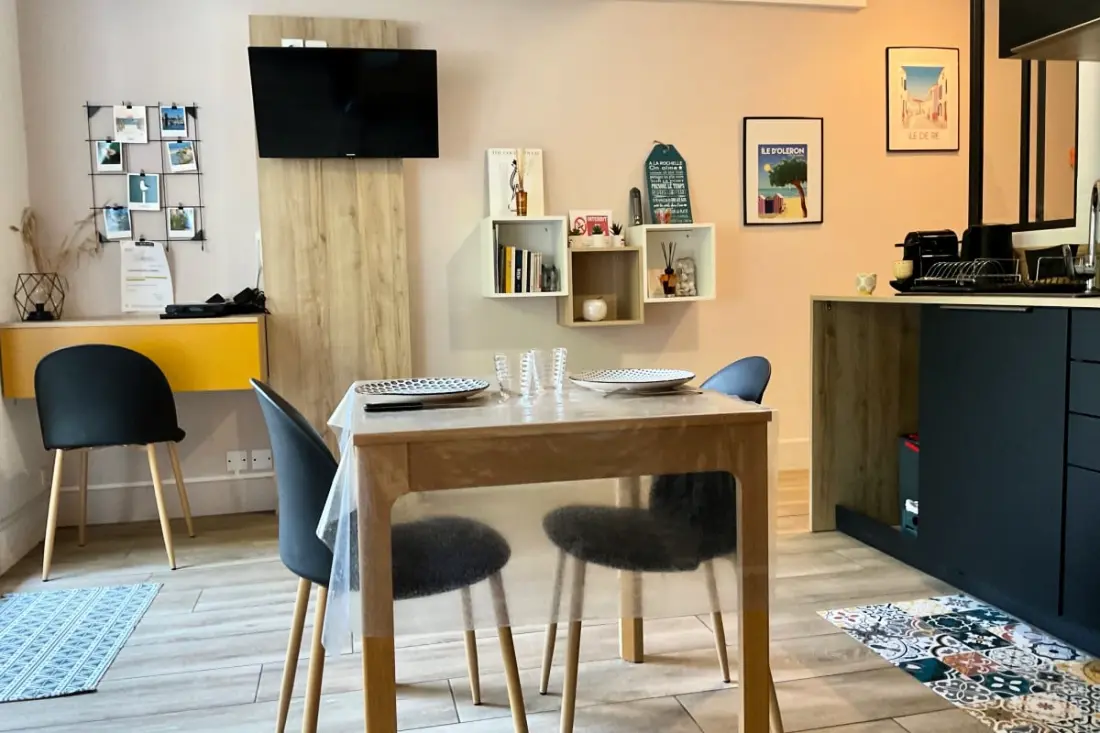 Appartement Avec Jardin Chaleureux Et Raffiné