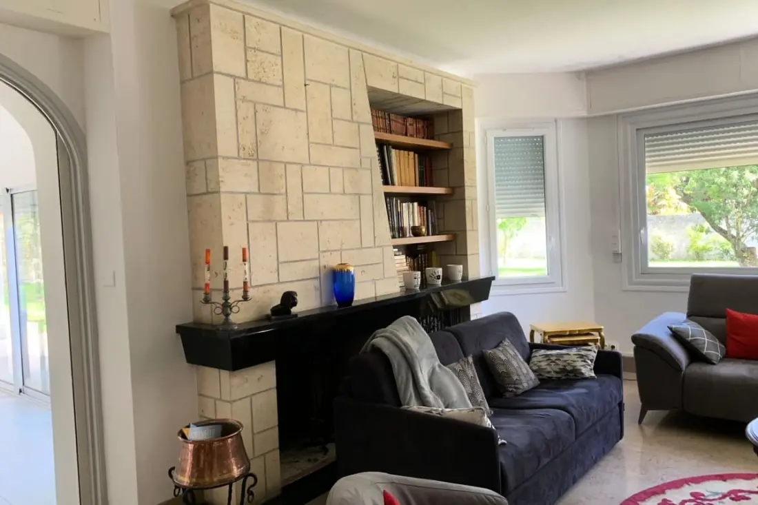 Maison De Caractère De 6 Pièces à La Rochelle