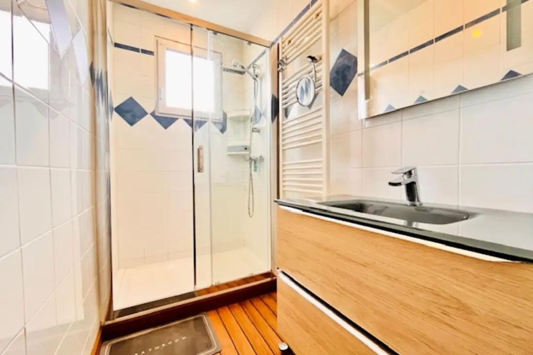 Maison Spacieuse à La Rochelle, Proche Des Plages