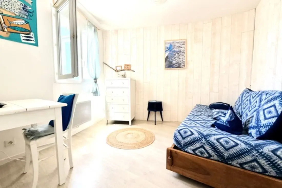 Appartement Plein De Charme à La Rochelle