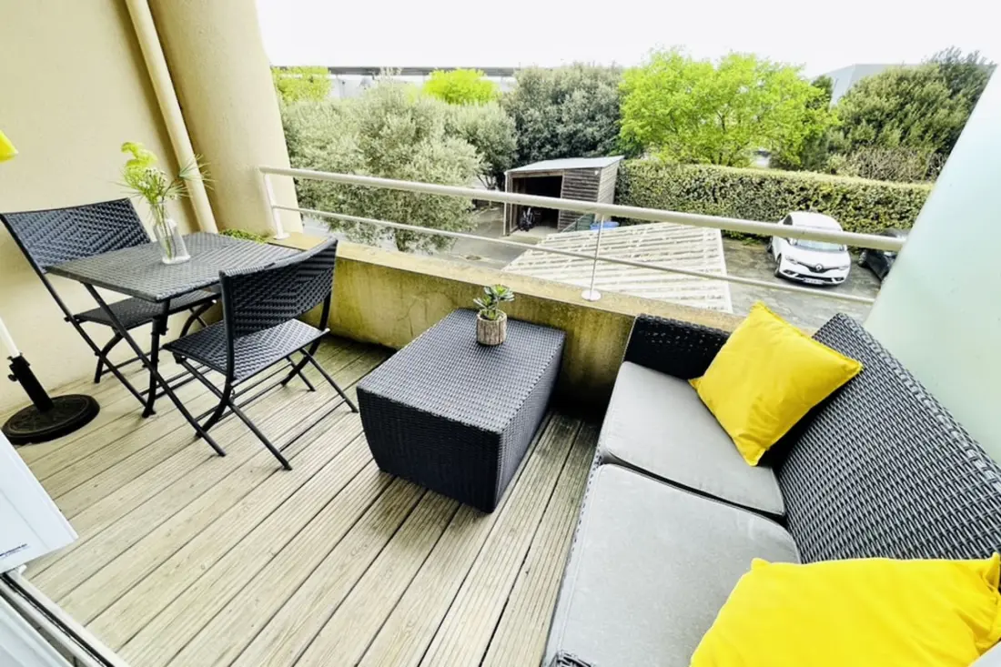 Bel Appartement Avec Balcon Proche Du Lac