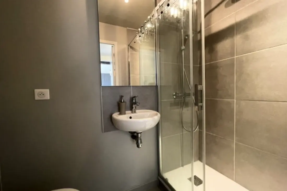 Charmant 80m²  Proche Du Vieux Port !