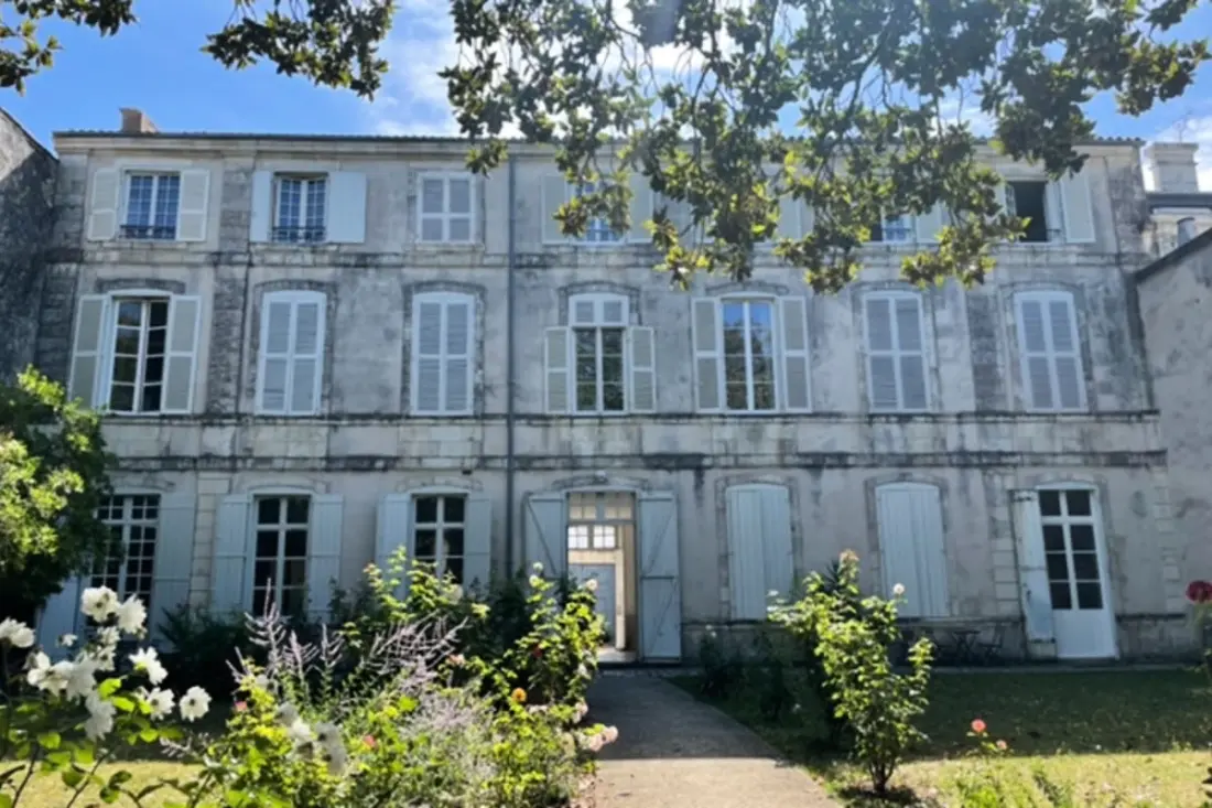Charmant 80m²  Proche Du Vieux Port !