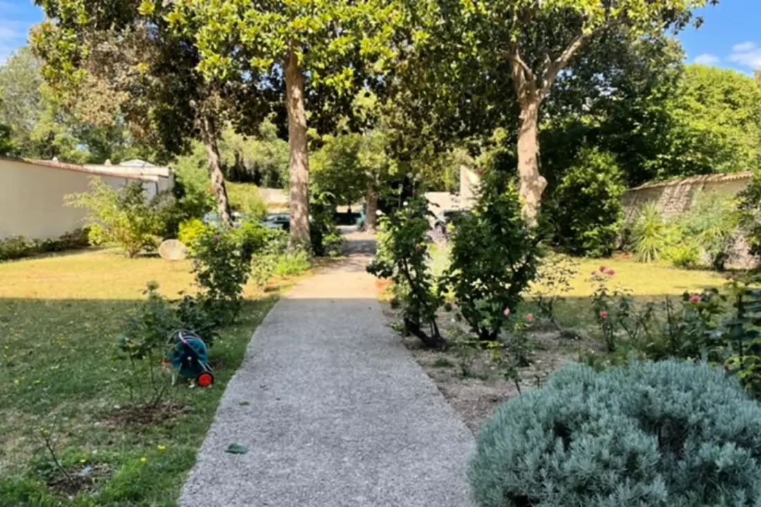 Charmant 80m²  Proche Du Vieux Port !