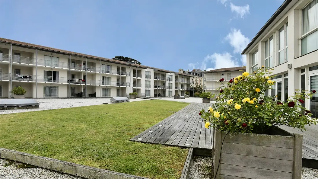 Résidence Vacancéole Le Domaine du Château 3 étoiles★★★