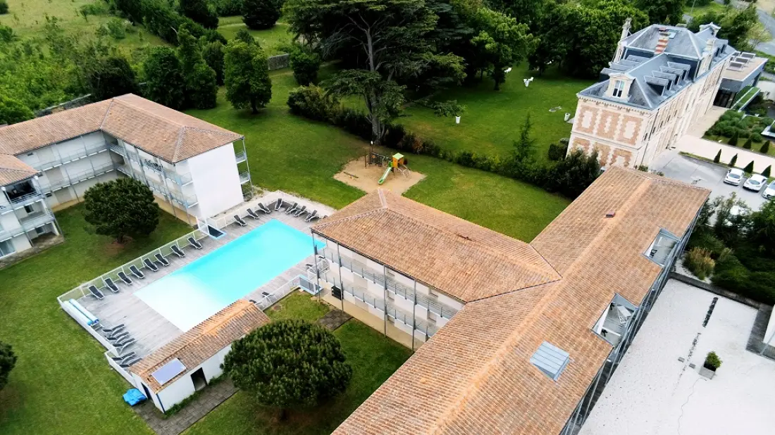 Résidence Vacancéole Le Domaine du Château 3 étoiles★★★