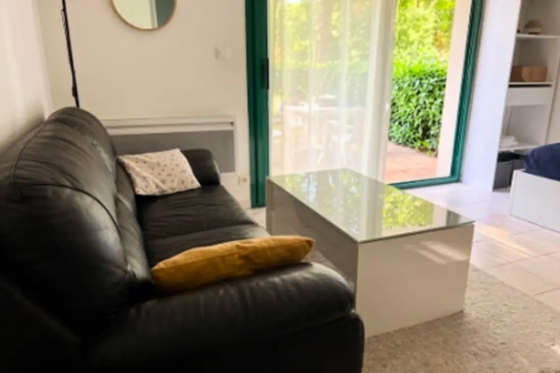 Studio Avec Terrasse De 25 M² &amp; Parking Privé
