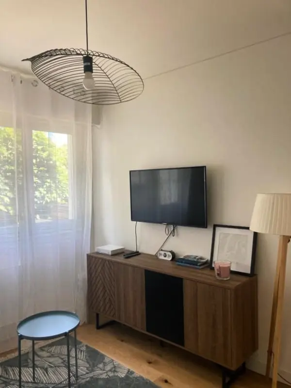 Studio Calme Avec Vue Arborée à La Rochelle