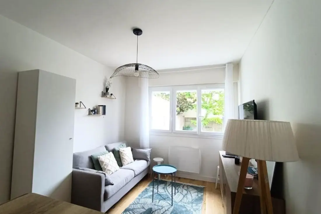 Studio Calme Avec Vue Arborée à La Rochelle
