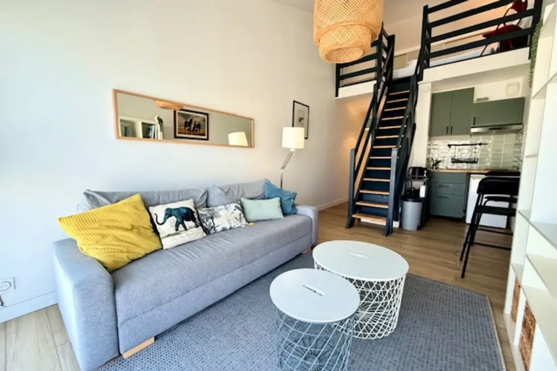 Studio De 34 M² Avec Parking Privé à La Rochelle