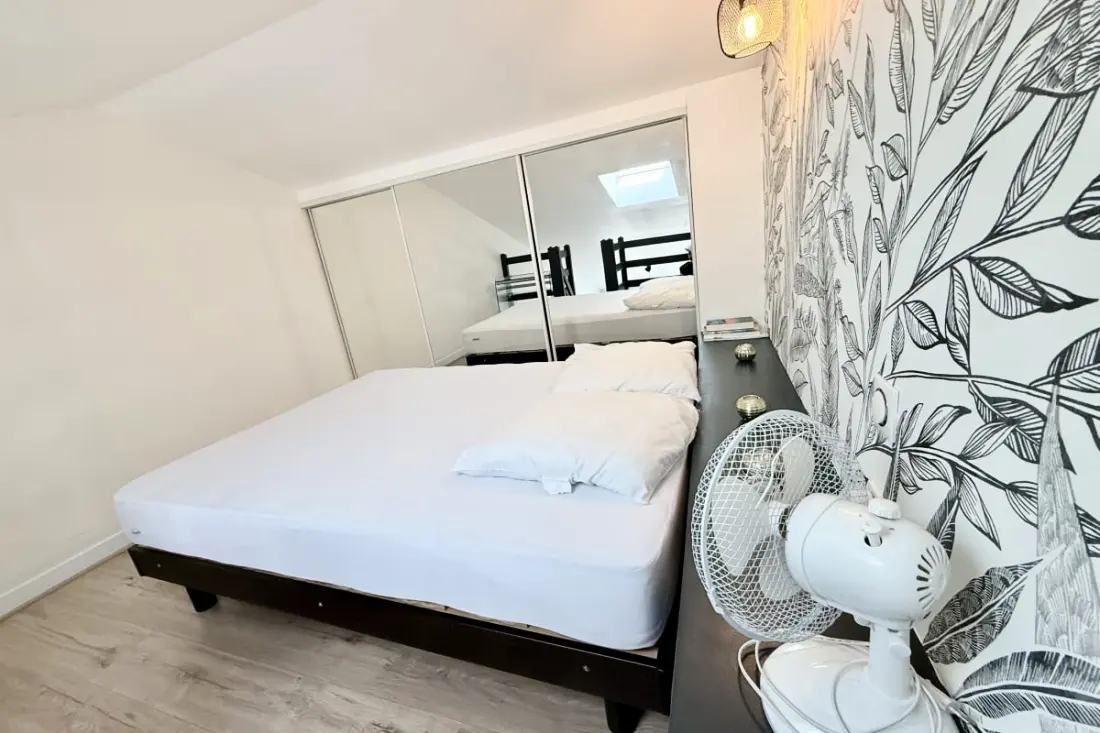 Studio De 34 M² Avec Parking Privé à La Rochelle
