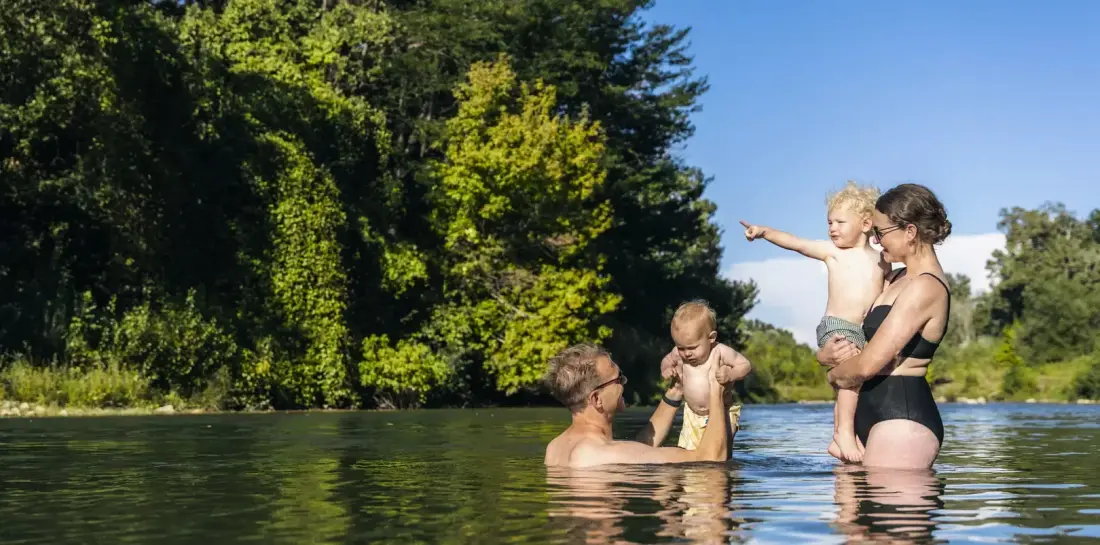 Camping  Slow Village La Roque-sur-Cèze5 étoiles★★★★★