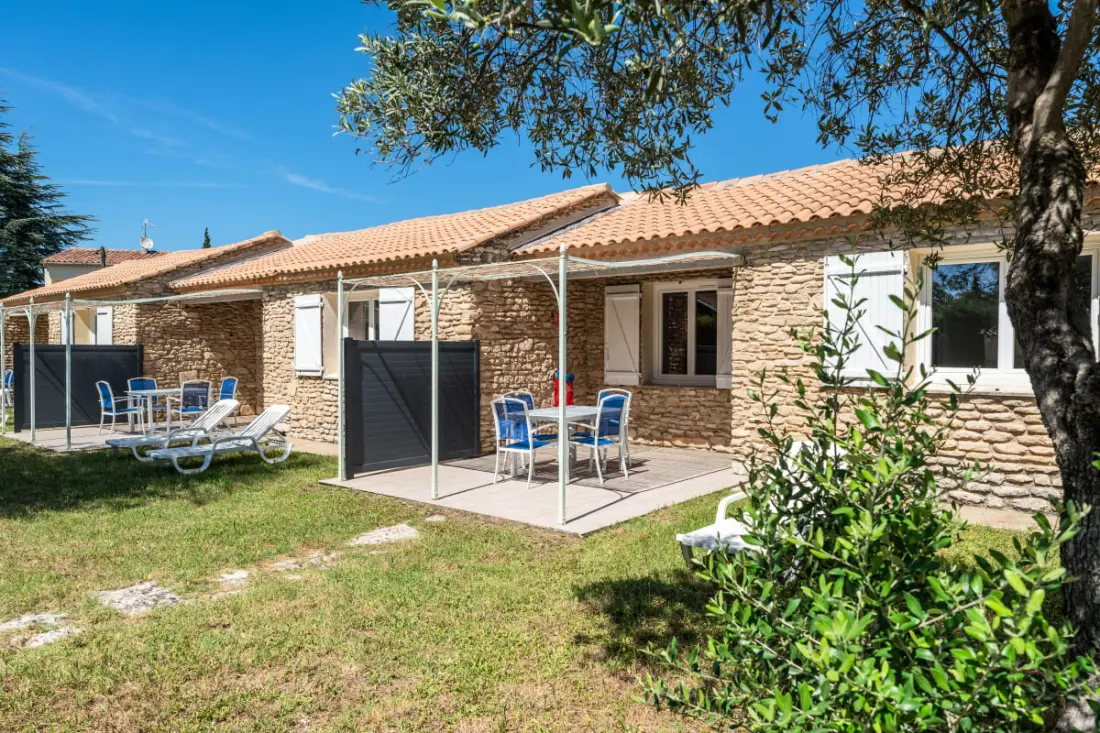 Rental Near Ventoux With Pool