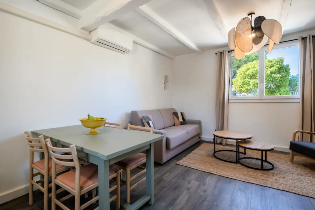 Gîte Avec Clim Et Terrasse
