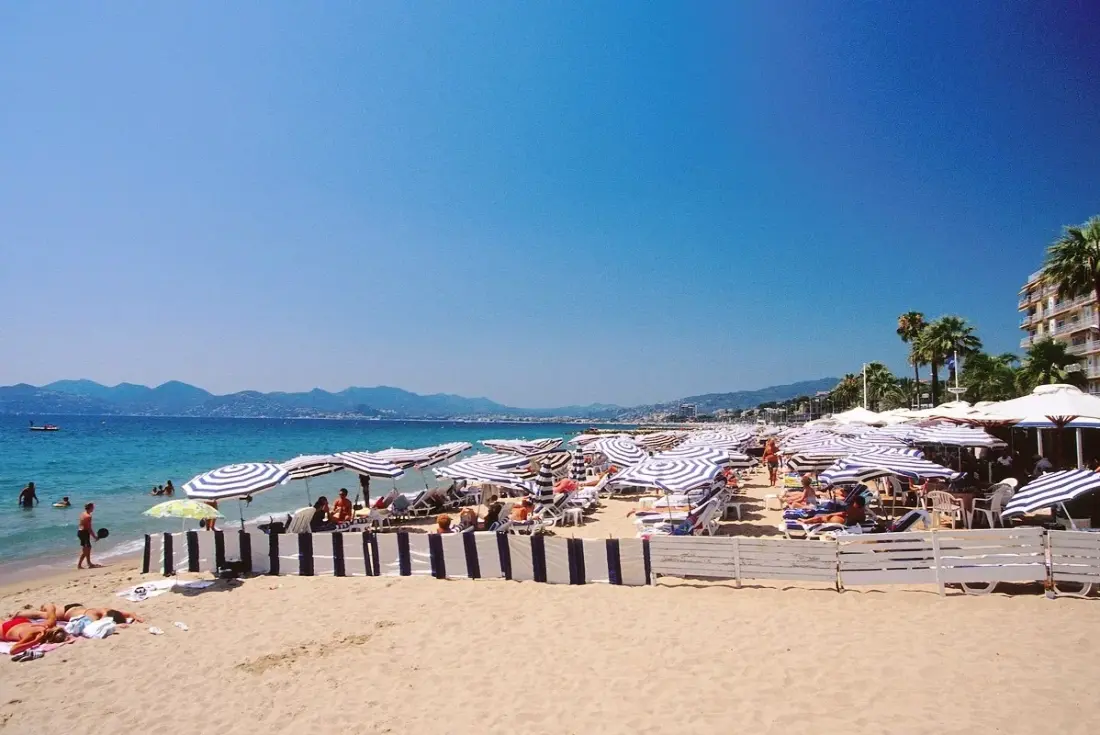 Camping Village Saint Louis 4 étoiles★★★★ - Maeva Camping