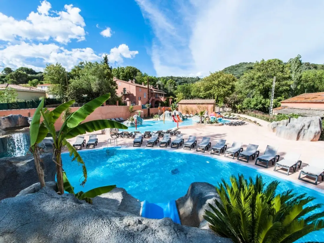 Camping Village Saint Louis 4 étoiles★★★★ - Maeva Camping