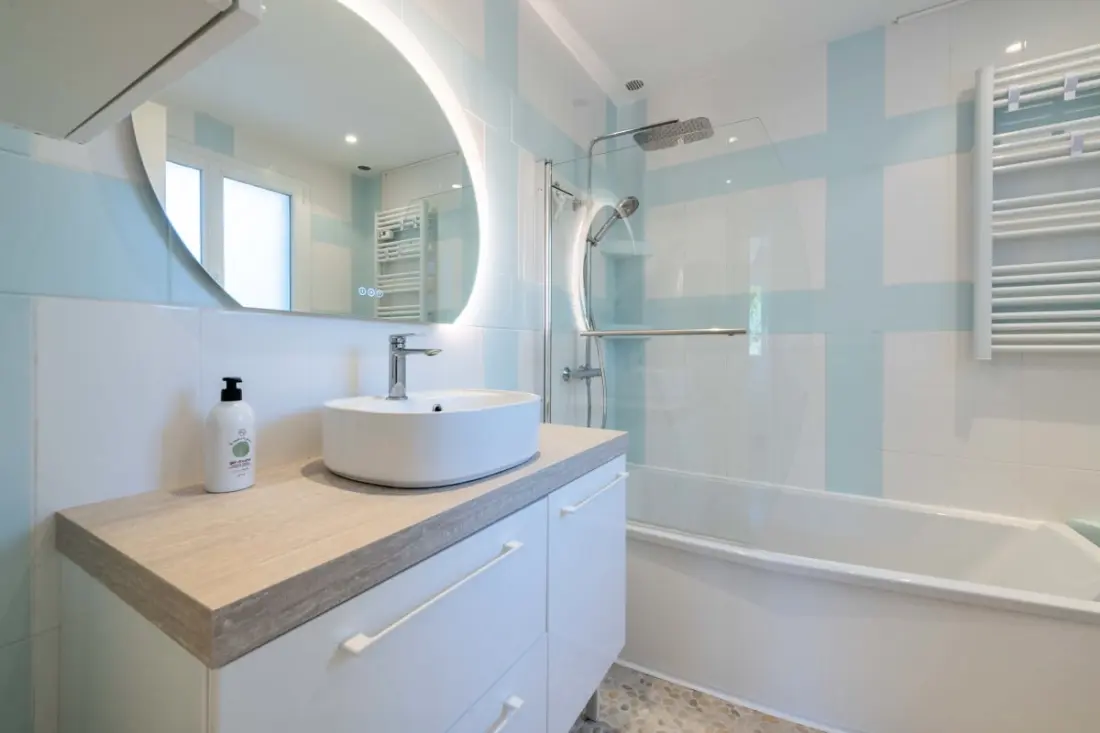 Résidence Maison Au Calme, Piscine, Proche Cannes