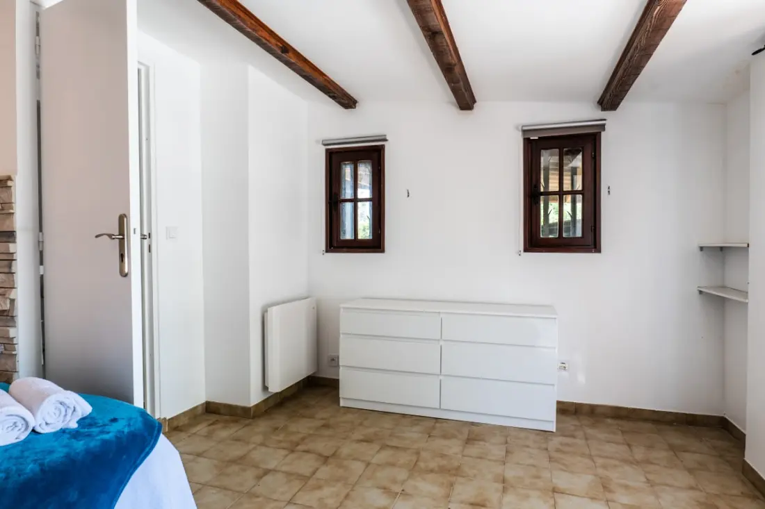 Résidence Villa 5 Chambres, Sauna, Piscine Et Vue Mer.