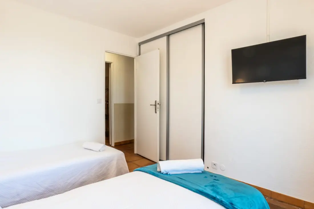 Résidence Villa 5 Chambres, Sauna, Piscine Et Vue Mer.