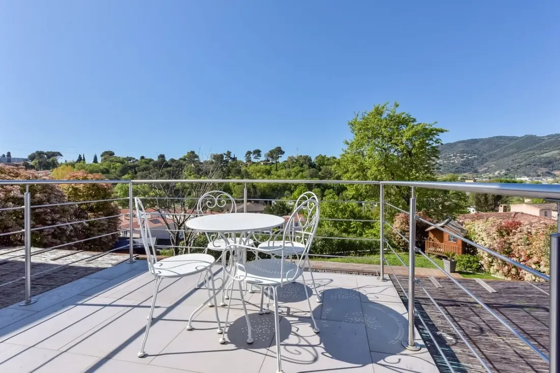 Résidence Villa Contemporaine, Piscine, Jacuzzi !