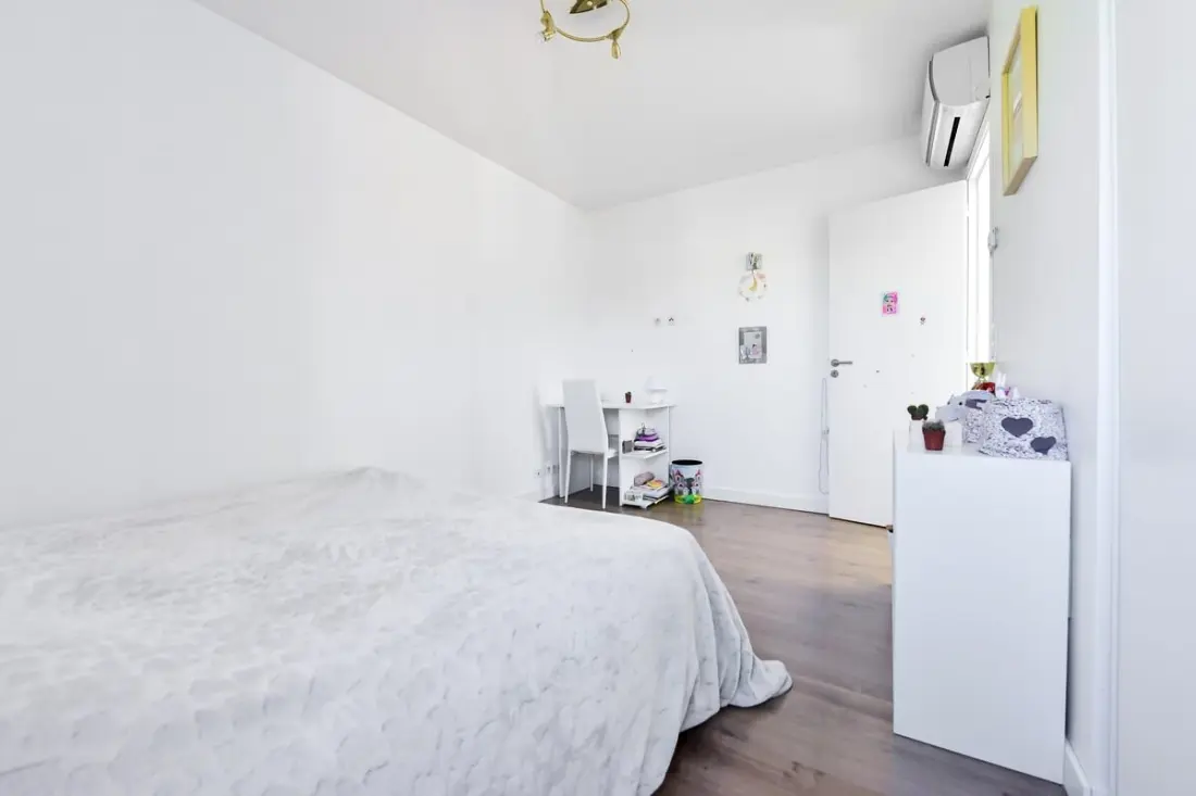 Résidence Villa Contemporaine, Piscine, Jacuzzi !
