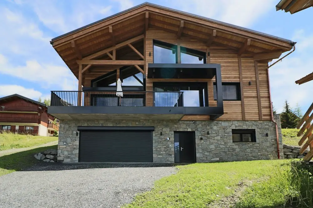 Chalet Mil8