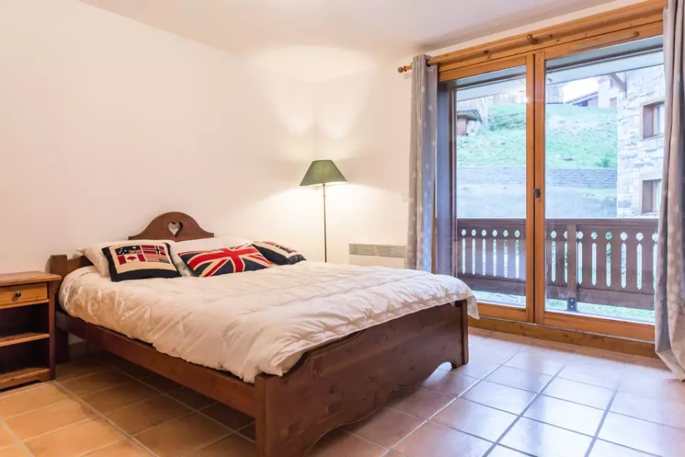 Le Chalet Des Eucherts