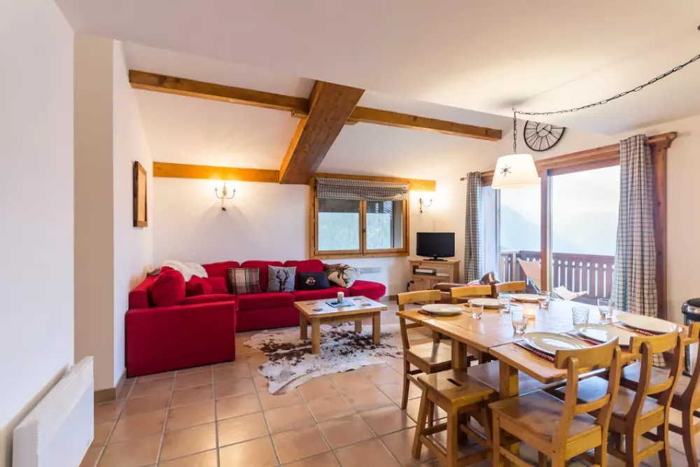 Le Chalet Des Eucherts