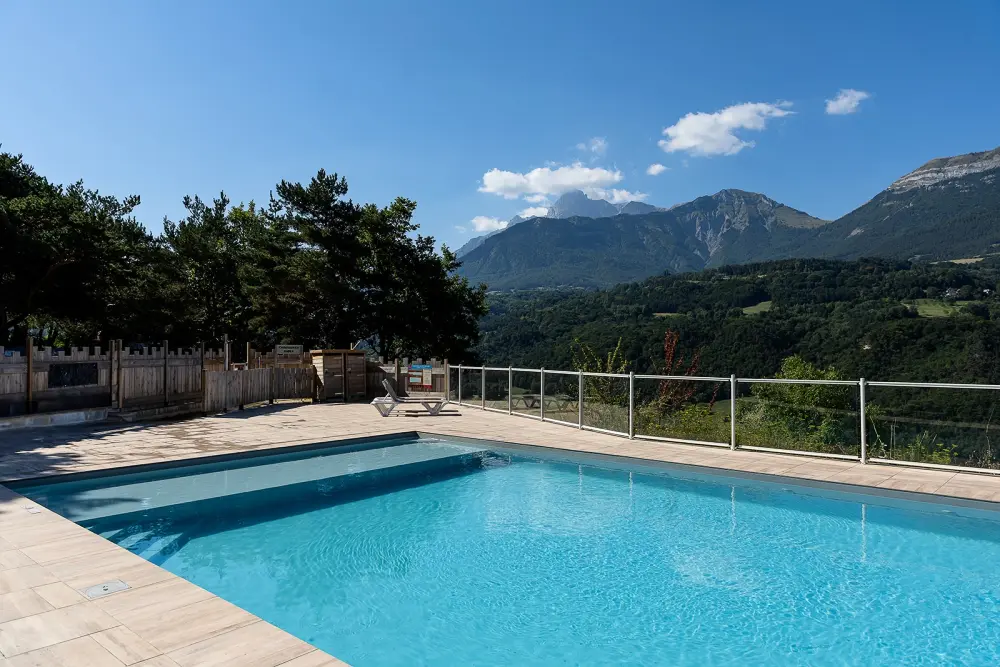 Camping Le Champ Long 3 étoiles★★★