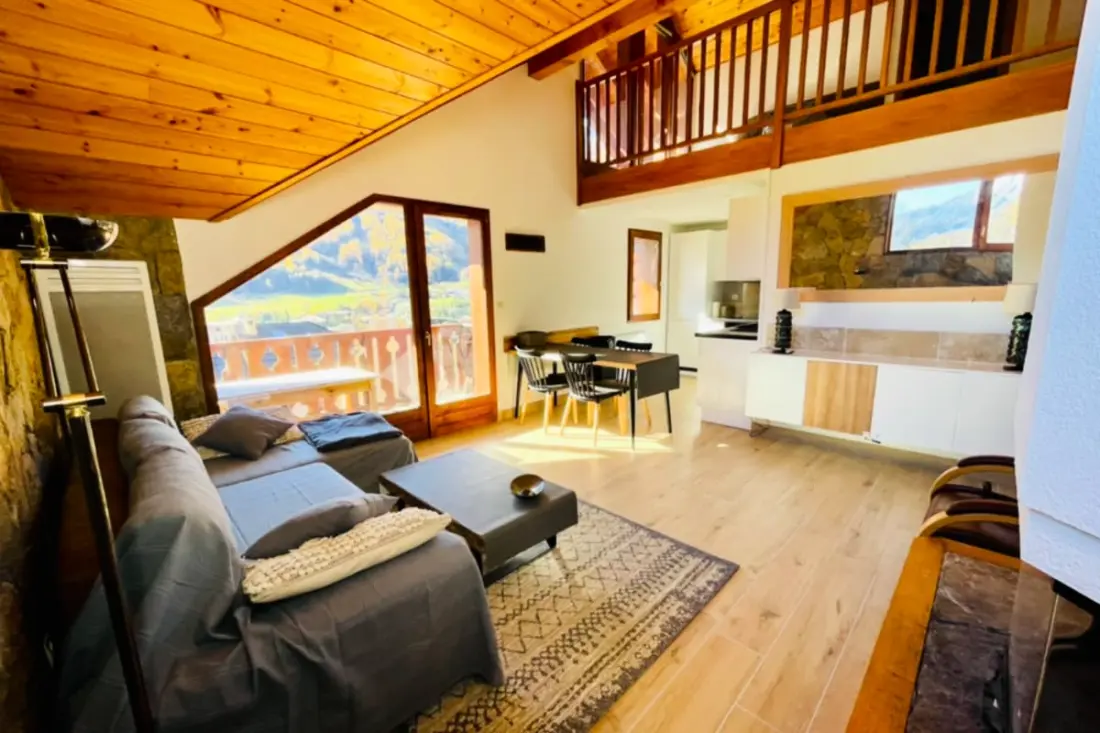 Bel Appt Avec 2 Balcons Et Vue
