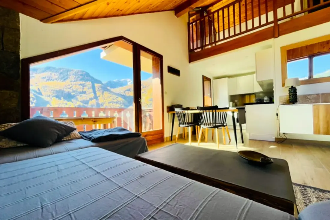 Bel Appt Avec 2 Balcons Et Vue