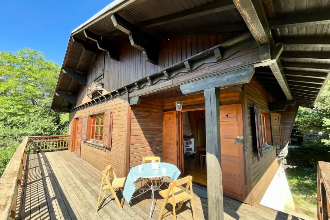 Chalet Alpin Avec Cheminée, Terrasse Et Jardin