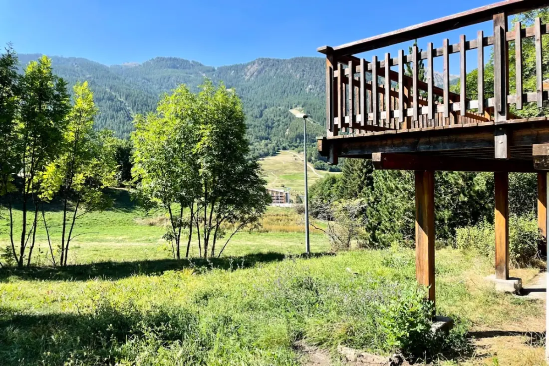 Chalet Alpin Avec Cheminée, Terrasse Et Jardin