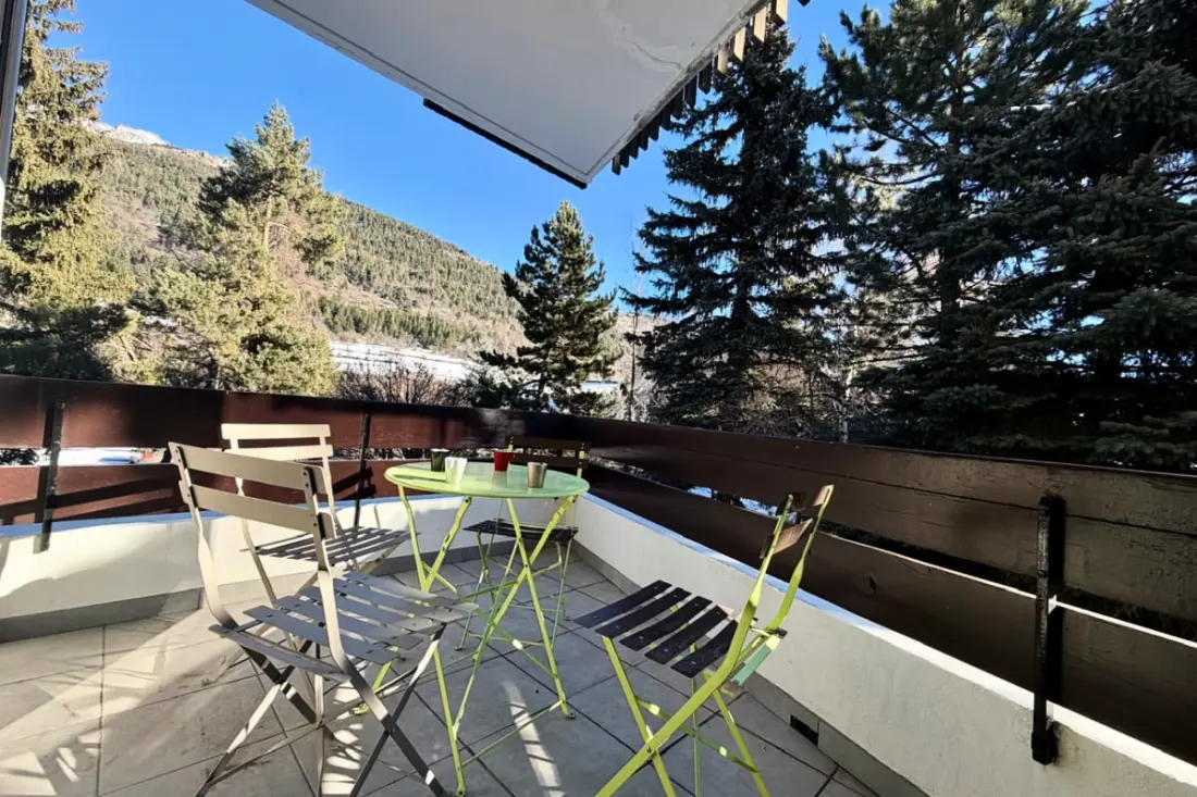 Charmant Appartement Pour 4 à La Salle-les-alpes