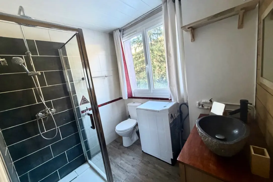 Charmant Appartement Pour 4 à La Salle-les-alpes