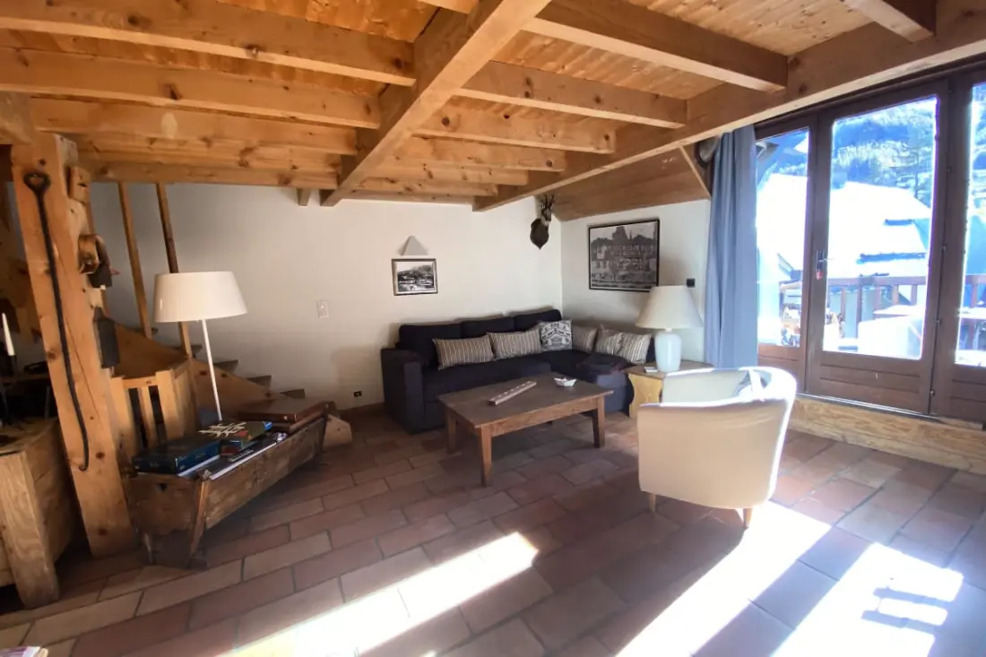 Duplex Cosy &amp; Skis Aux Pieds à Serre Chevalier
