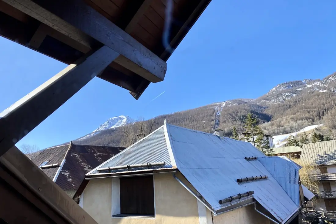 Duplex Cosy &amp; Skis Aux Pieds à Serre Chevalier
