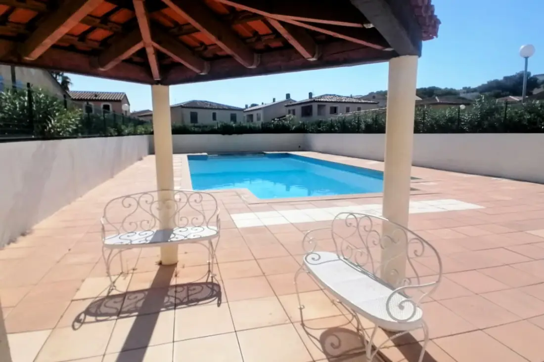 Maison Avec Terrasse Et Accès Plage à Pied