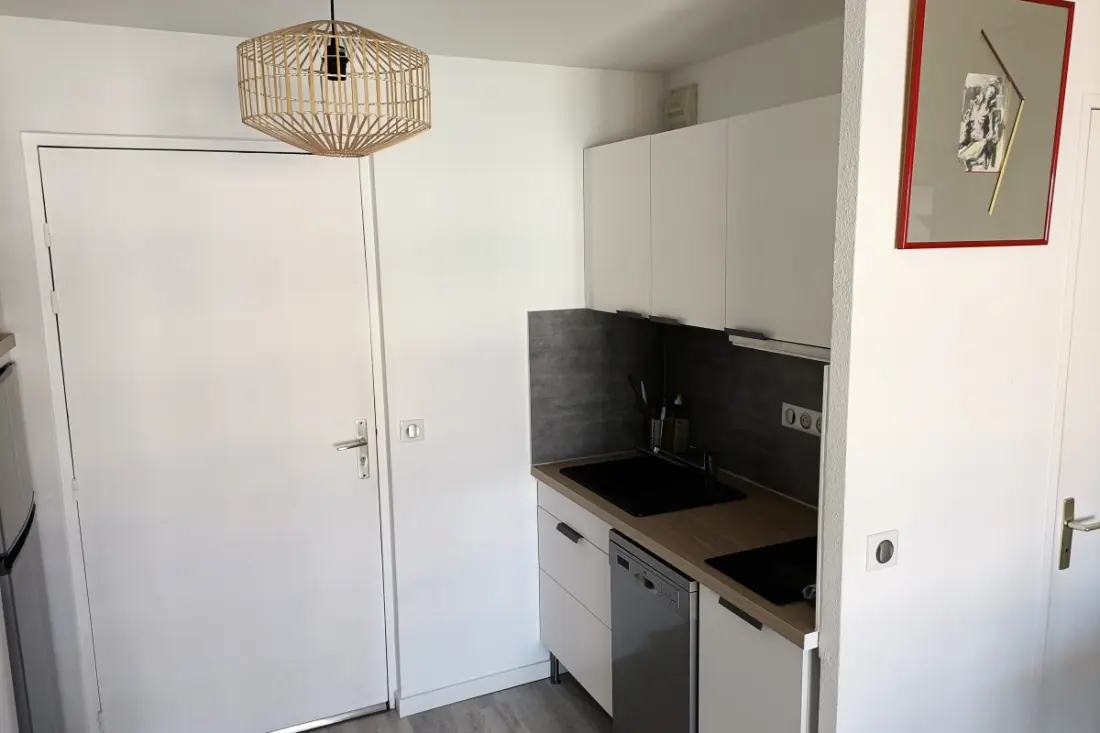 Appartement Avec Piscine Proche De La Plage