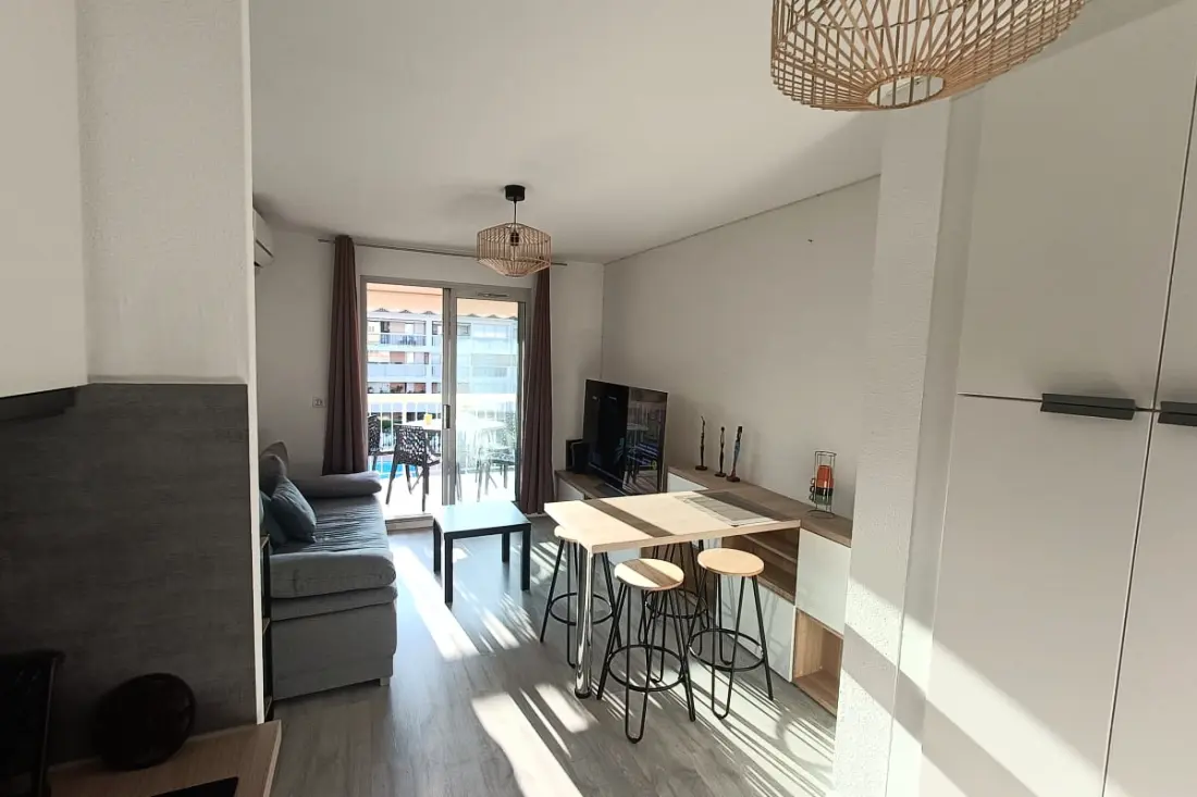 Appartement Avec Piscine Proche De La Plage