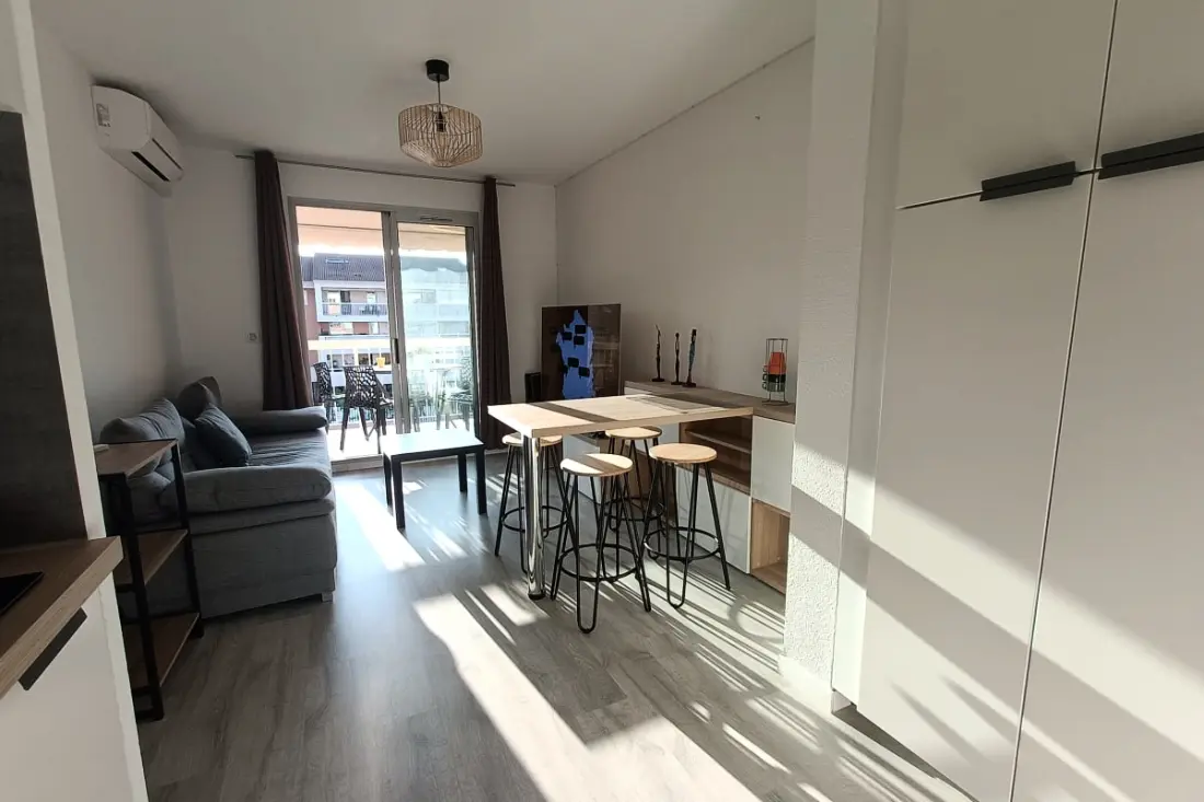 Appartement Avec Piscine Proche De La Plage