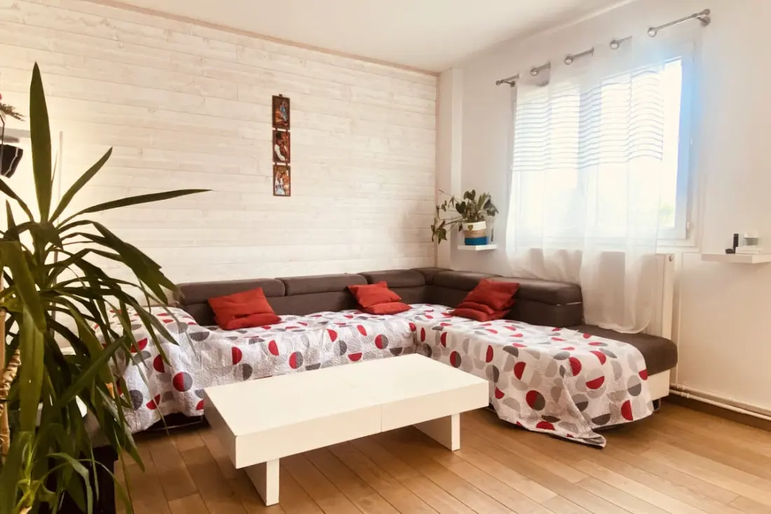 Appartement T3 Spacieux Et Lumineux