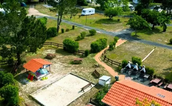 Camping Le Lac De Cazaux **