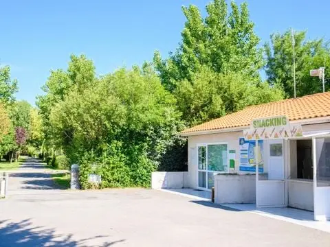 Camping Le Grand Pré 2 étoiles★★